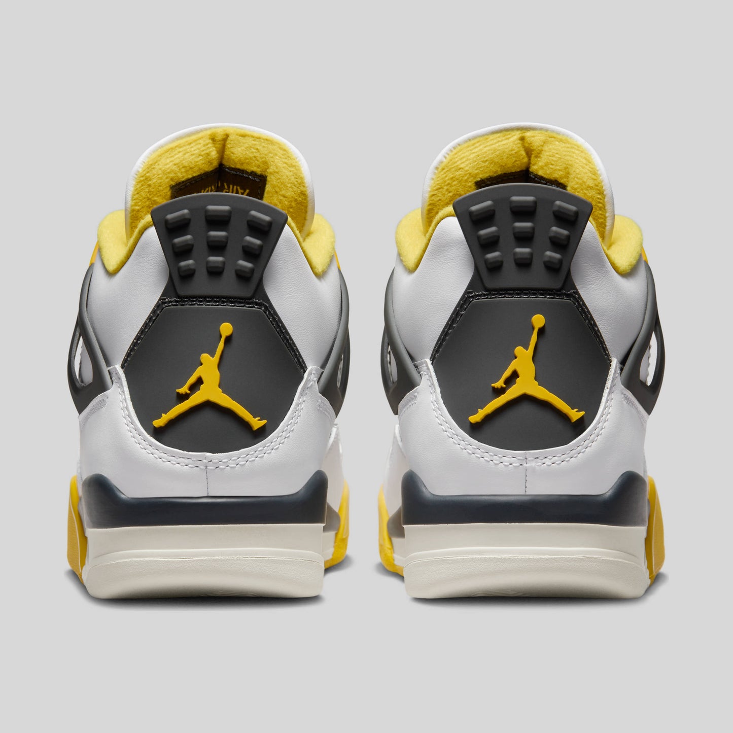 Air Jordan 4 Retro Vivid Sulfur (W)