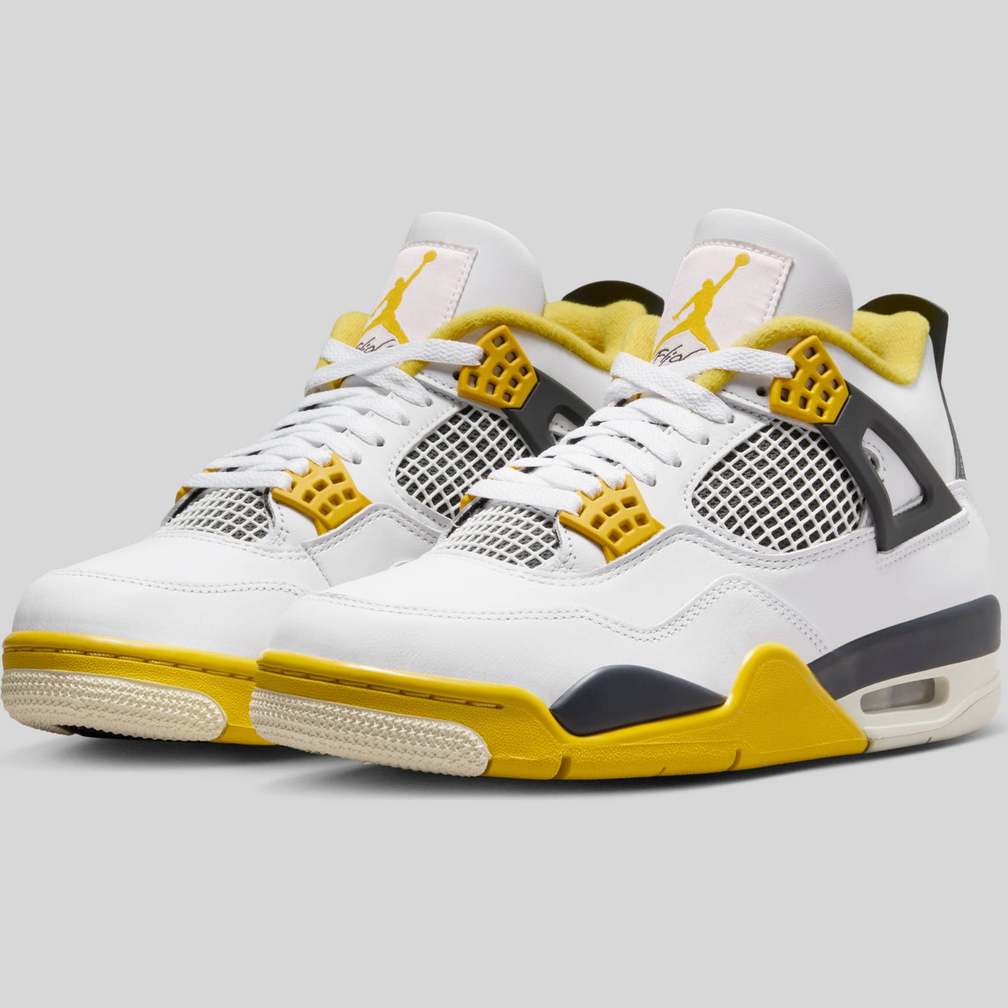 Air Jordan 4 Retro Vivid Sulfur (W)