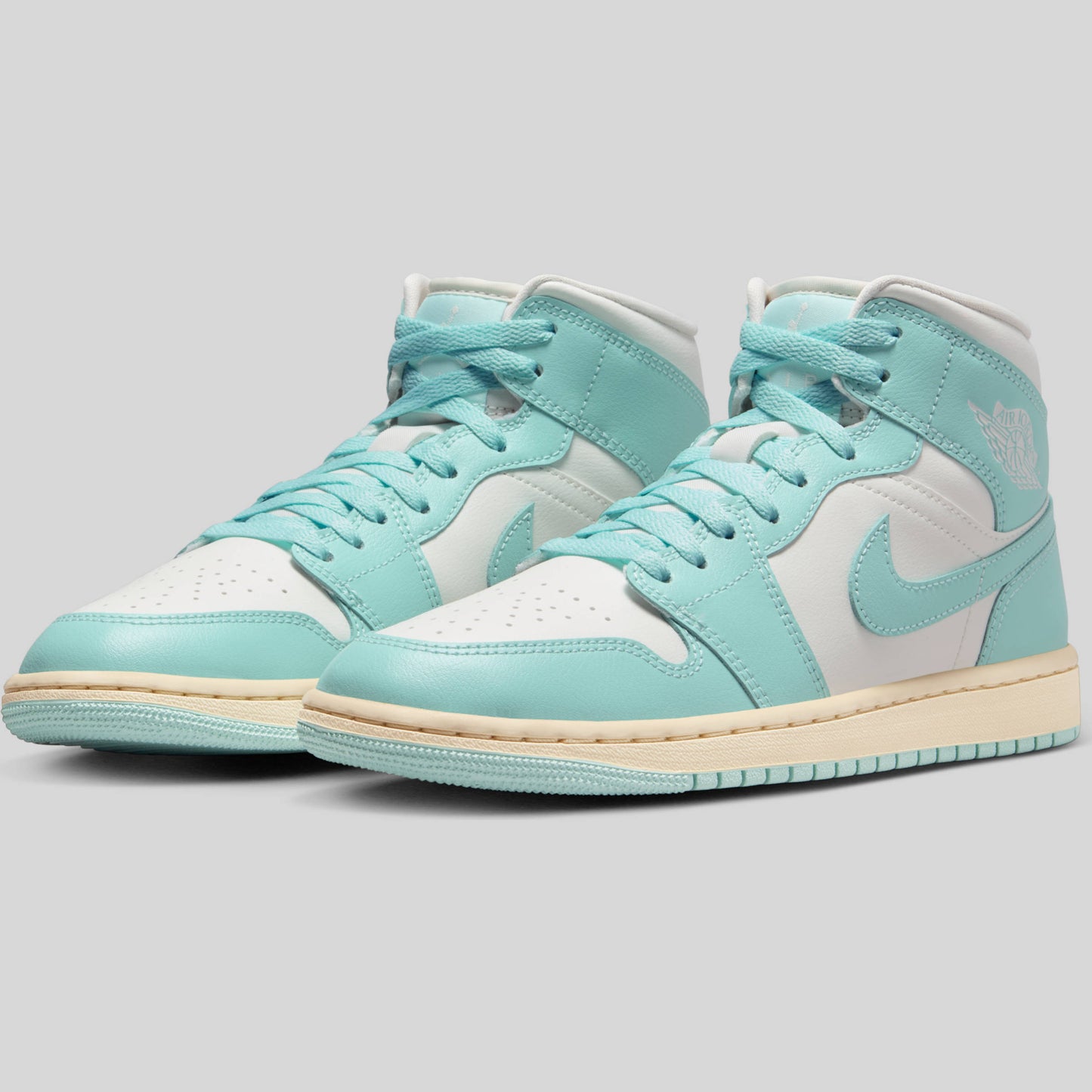 Air Jordan 1 Mid Light Dew (W)