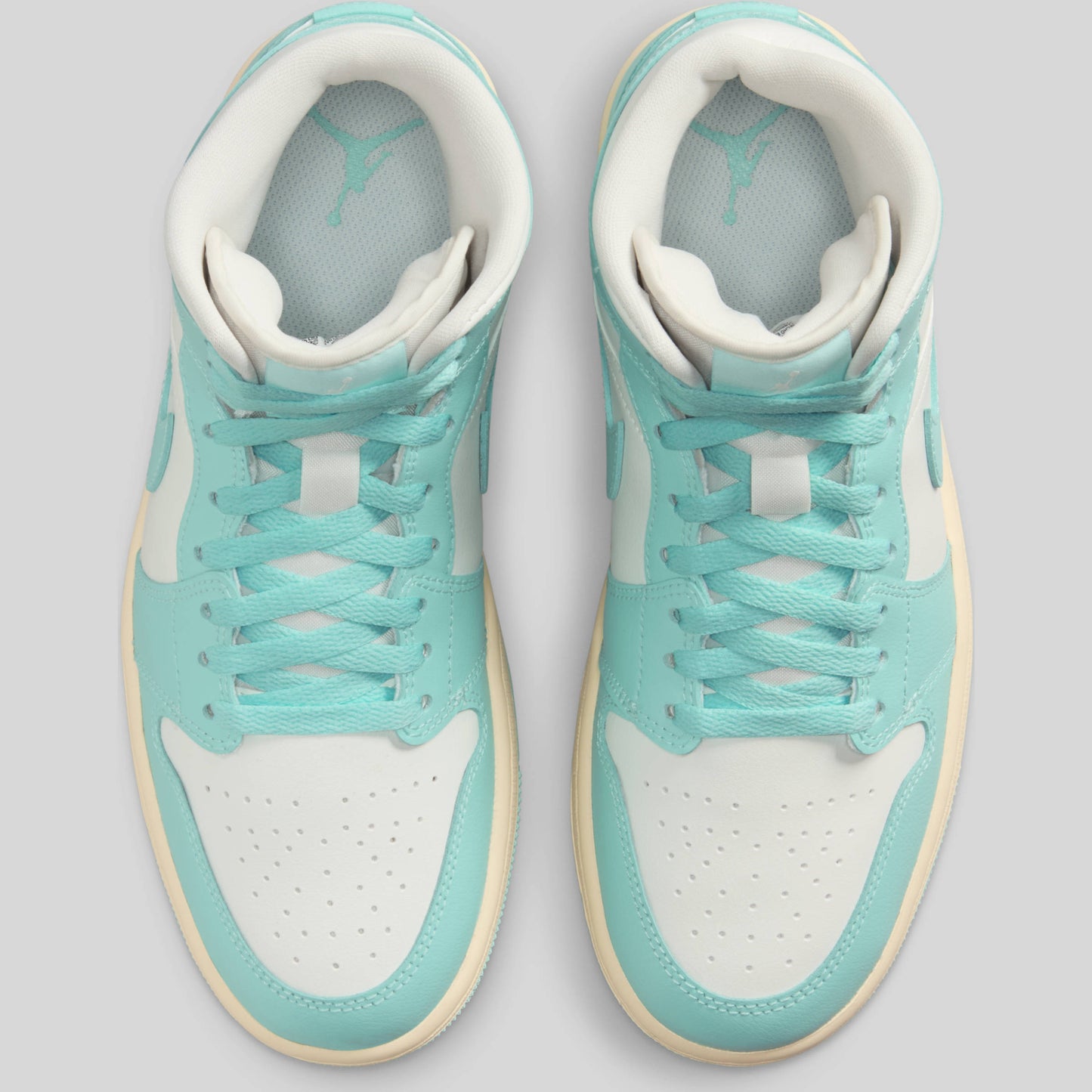 Air Jordan 1 Mid Light Dew (W)