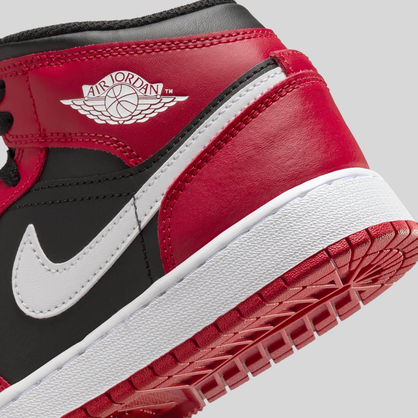Air Jordan 1 Mid Gym Red Black White (GS)