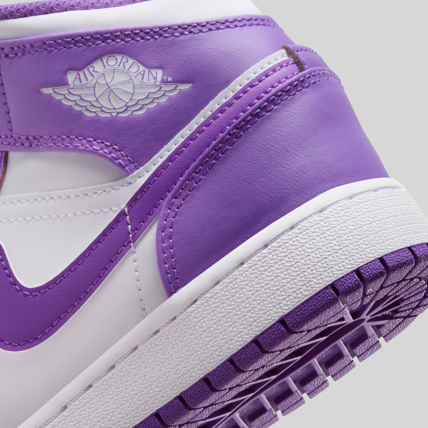 Air Jordan 1 Mid Purple Venom (GS)