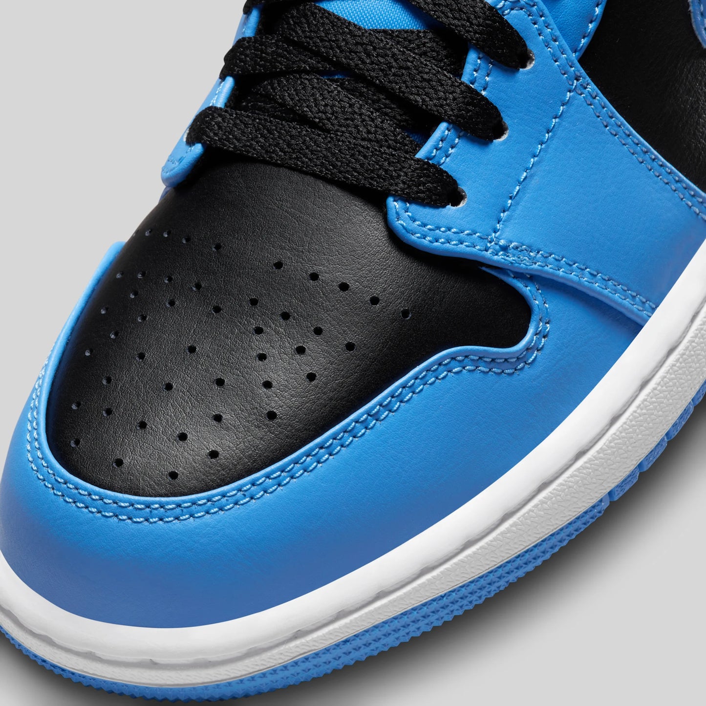 Air Jordan 1 Mid University Blue Black