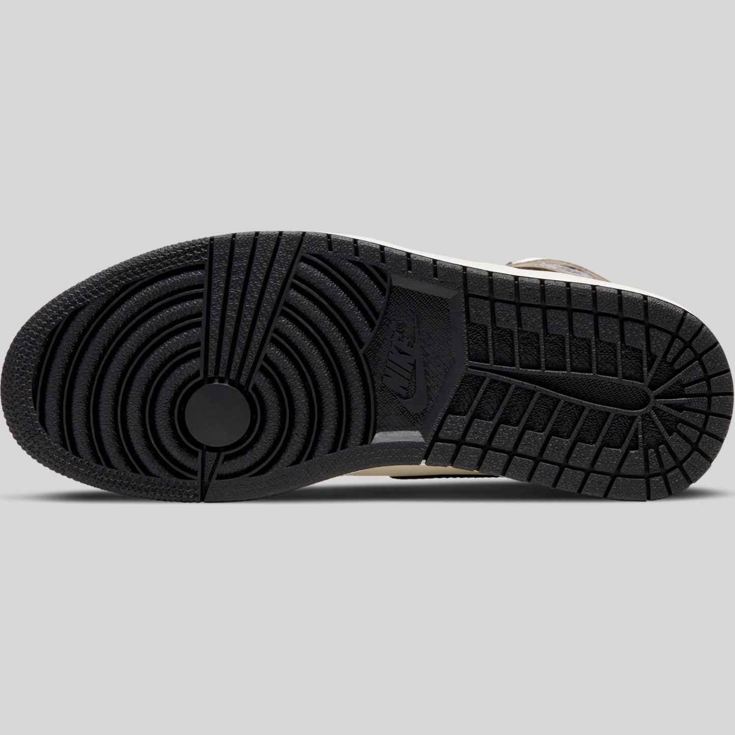 Air Jordan 1 Retro High OG Dark Mocha