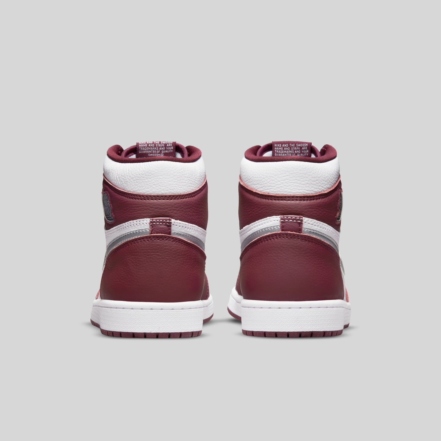 Air Jordan 1 Retro High OG Bordeaux