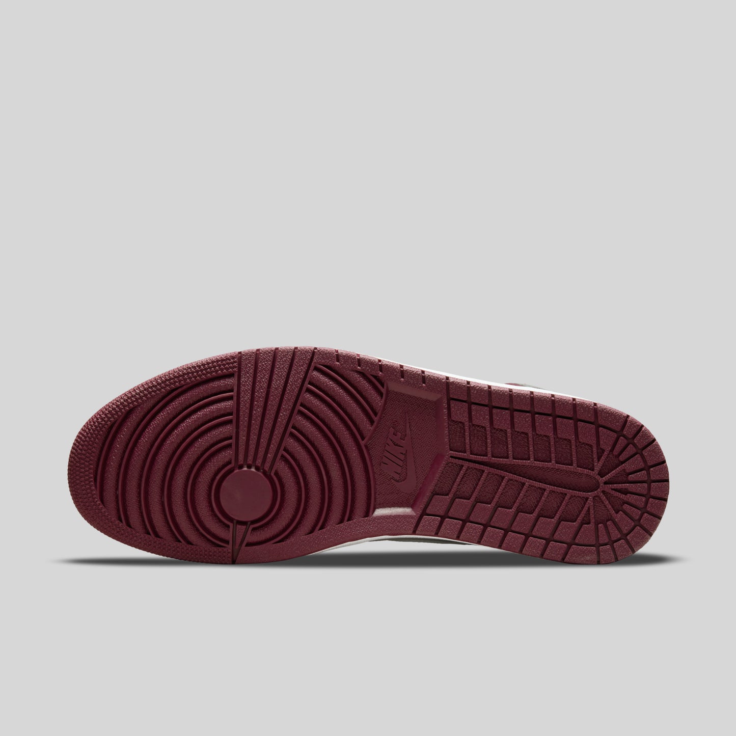 Air Jordan 1 Retro High OG Bordeaux