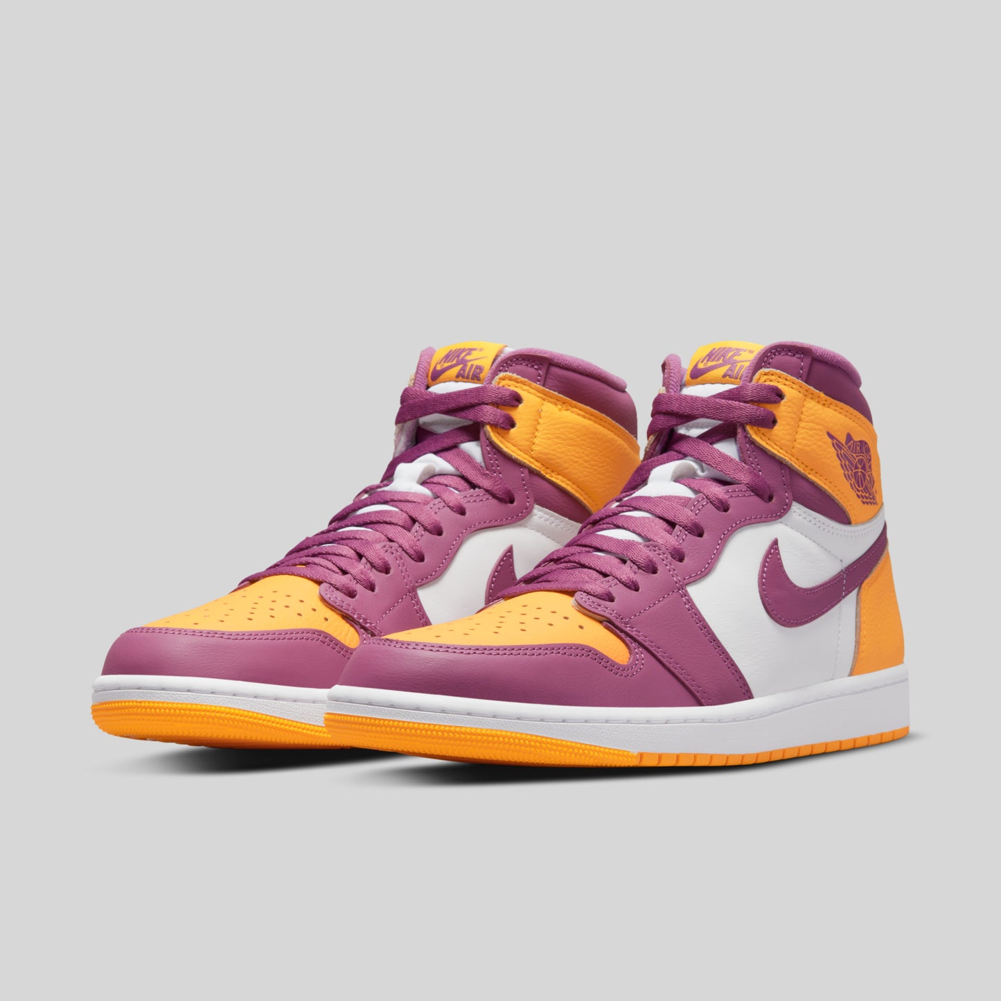 Air Jordan 1 Retro High OG Brotherhood