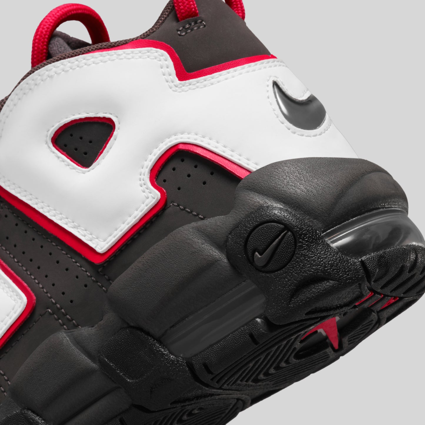 Nike Air More Uptempo Brown Bulls (GS)